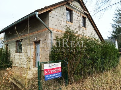 Prodej hrubé stavby RD 5+1, 140 m2 s pozemkem 954 m2, Kyškovice - Roudnice n. Labem - Fotka 10