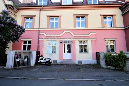 byt 2+1, 65 m2, Havlovská, Praha 6 - Dejvice - Fotka 1
