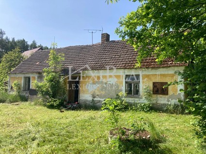 dům s pozemkem Vesec u Kovářova, okres Písek - Fotka 4