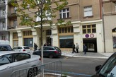 Pronájem komerčních prostor 437 m2, dva vchody z ulice, Na hutích, Praha-Bubeneč
