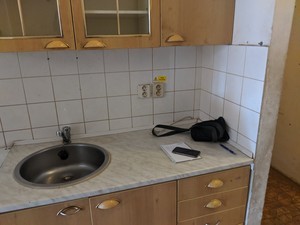Pronájem bytu 1+kk, 39 m2, přízemí, Plzeňská 4…